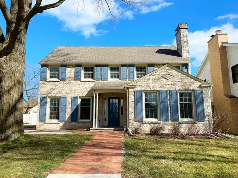 5060 N Woodburn, Whitefish Bay, WI 53217
