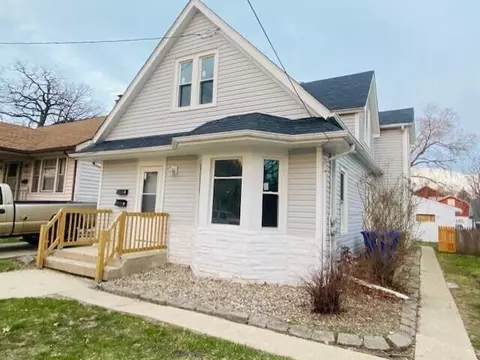 6637 19th, Kenosha, WI 53143