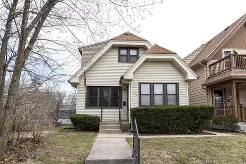 206 N 68th #206A, Milwaukee, WI 53213