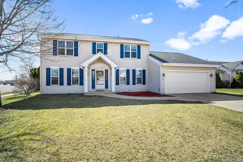 2801 Raintree, Waukesha, WI 53189
