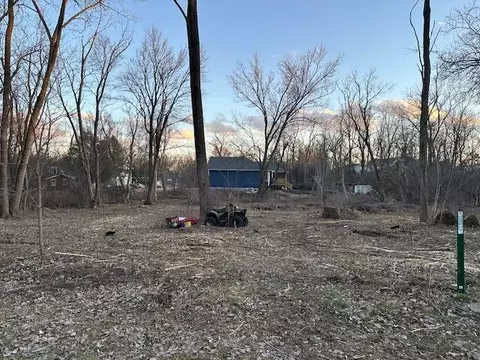 7095 Bay, Delavan, WI 53115