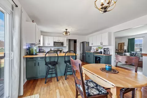 1631 Redtail, Hartford, WI 53027