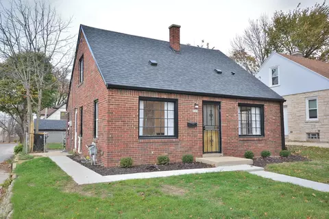 2321 N 60th, Wauwatosa, WI 53210