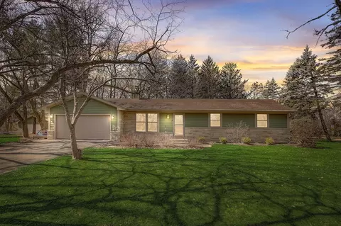 N9521 East Shore, East Troy, WI 53149