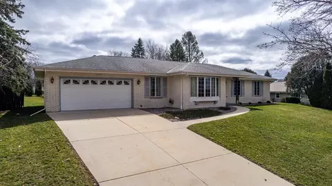 3171 Peachtree, Janesville, WI 53548