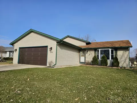 1542 Foxtail, Hartford, WI 53027