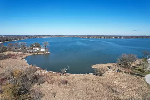 24006 Lakeshore, Dover, WI 53139
