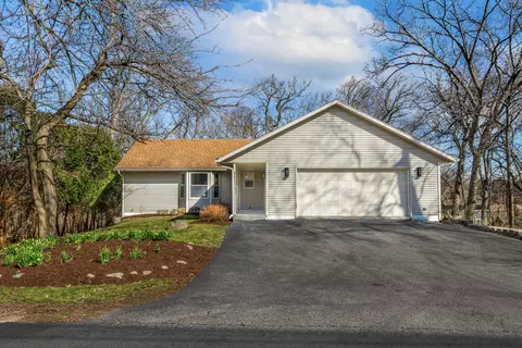 w3646 Oakrest Avenue, Linn, WI 53147