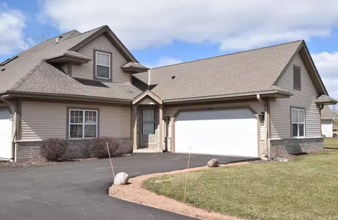 4841 S Waterview, Greenfield, WI 53220