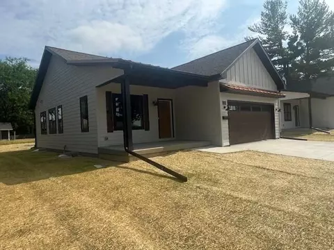 720 Messmer, Fort Atkinson, WI 53538