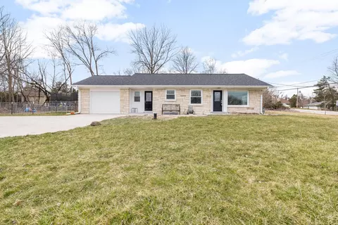 6709 S North Cpe, Franklin, WI 53132
