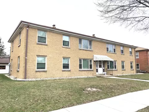 2317 W Howard, Milwaukee, WI 53221