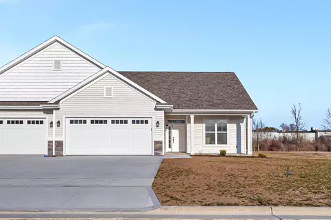 994 River Mdw #B, Kiel, WI 53042