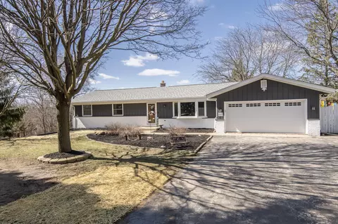 w310s9411 Highway I, Mukwonago, WI 53149