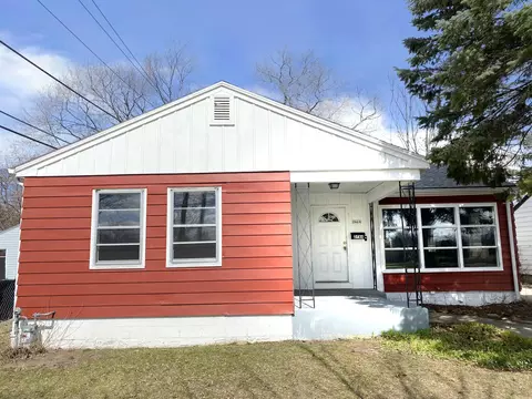 2464 W Lawn, Milwaukee, WI 53209