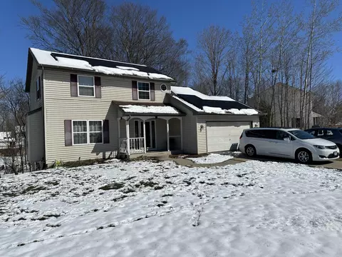 903 Ridgeway, Fredonia, WI 53021