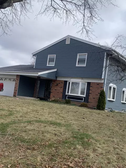 7466 N 89th, Milwaukee, WI 53224