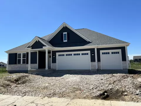 1275 Violet, Oconomowoc, WI 53066