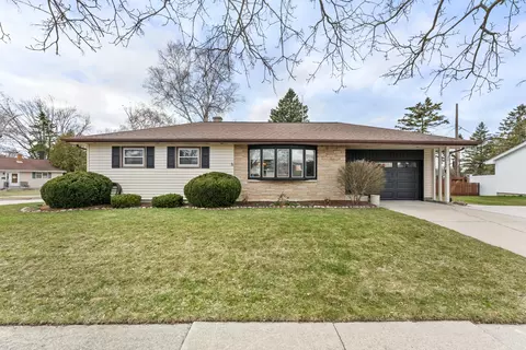 1432 N 10th, Manitowoc, WI 54220