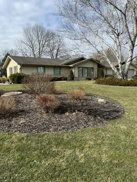 3195 Parkside, Brookfield, WI 53005