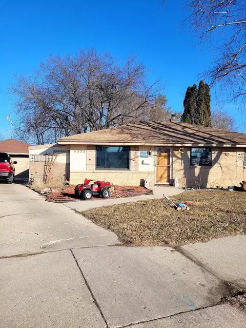 5333 S Merrill, Cudahy, WI 53110