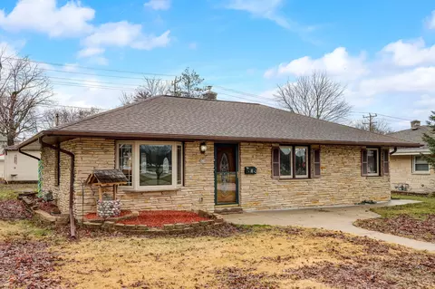 824 S 116th, West Allis, WI 53214