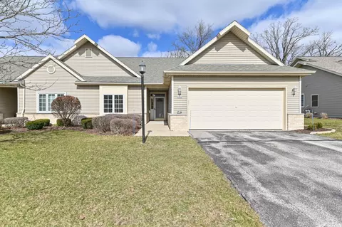 5322 S Butterfield, Greenfield, WI 53221