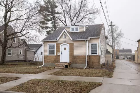 1816 Denton #1818, La Crosse, WI 54601