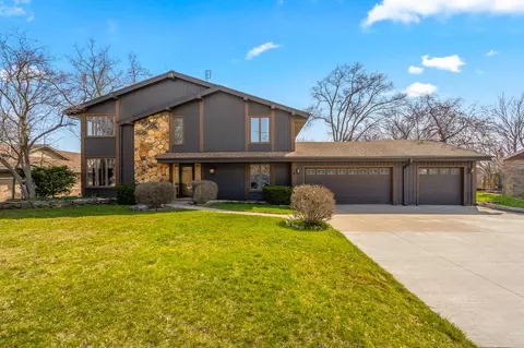 7050 N 124th, Milwaukee, WI 53224