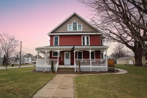 301 Carrington, Waupun, WI 53963