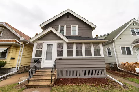 1208 S 62nd, West Allis, WI 53214