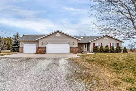 4840 Cottage, Two Rivers, WI 54241