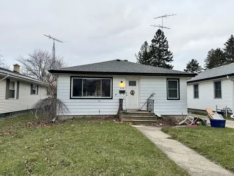 2720 26th, Kenosha, WI 53140