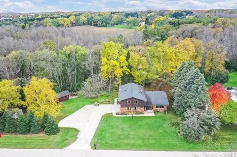 6110 Hawthorn, Sheboygan, WI 53083