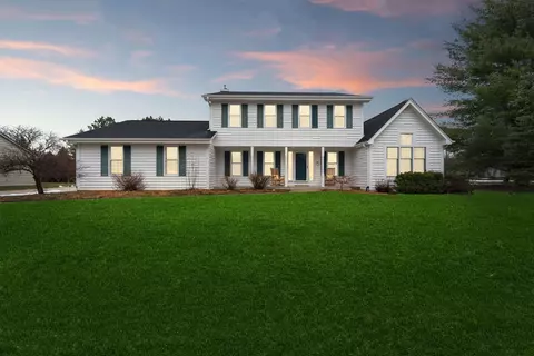 10030 N Foxkirk, Mequon, WI 53097