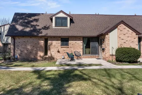 7263 W Wabash, Milwaukee, WI 53223