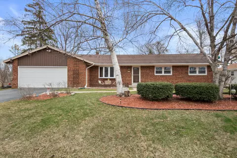 7430 N Chadwick, Glendale, WI 53217