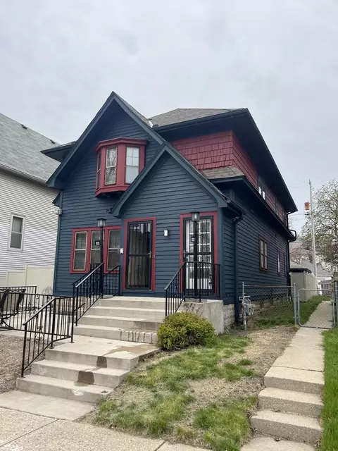 1325 N 39th #1327, Milwaukee, WI 53208
