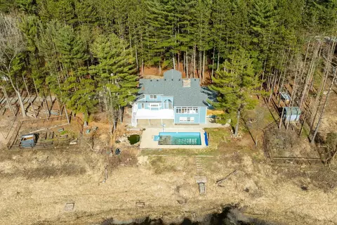 w5621 Tamarack Trail, La Grange, WI 53190