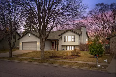 813 Lake, Onalaska, WI 54650
