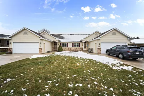 246 Christine S, Random Lake, WI 53075