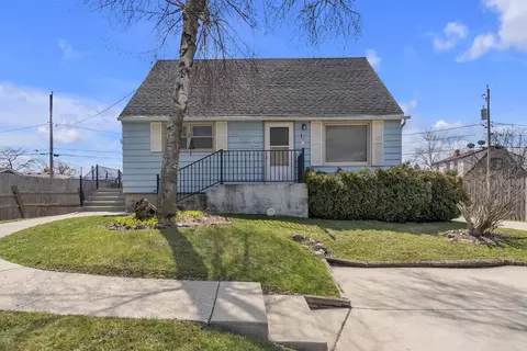 1427 Enos, Mount Pleasant, WI 53403