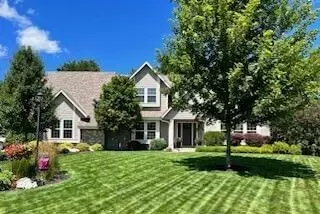 w271n2497 Chestnut, Pewaukee, WI 53072