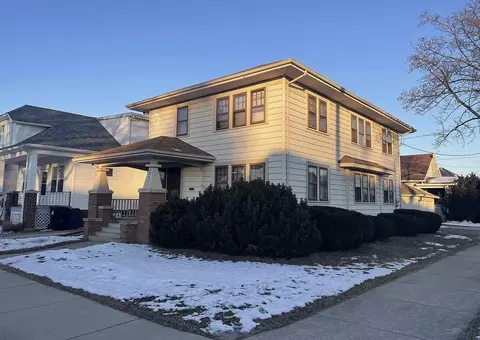 2701 Charles, Racine, WI 53402