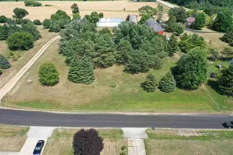 N734 Hickory Hills, Ashippun, WI 53066