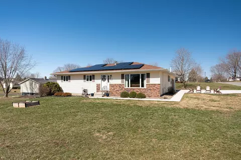 910 Williams, Viroqua, WI 54665