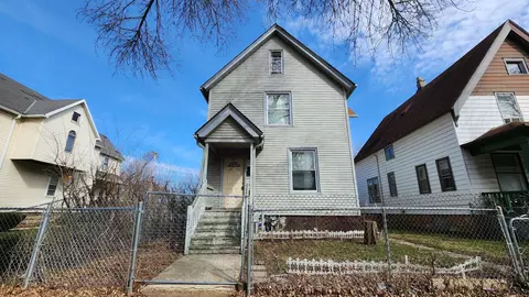 1610 N 32nd, Milwaukee, WI 53208
