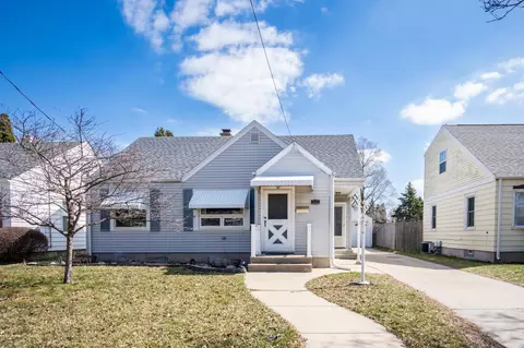 7607 30th, Kenosha, WI 53142