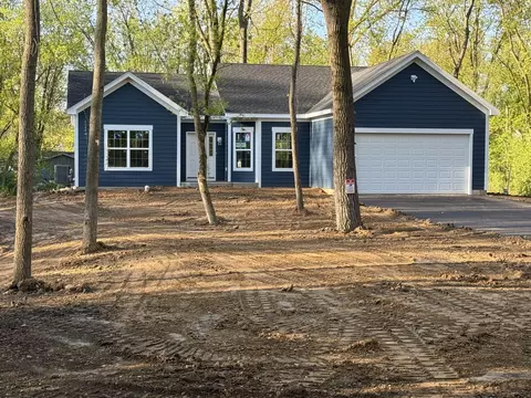 Lt1 Bay, Delavan, WI 53115