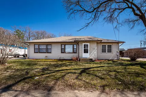 1516 Bainbridge, Campbell, WI 54603
